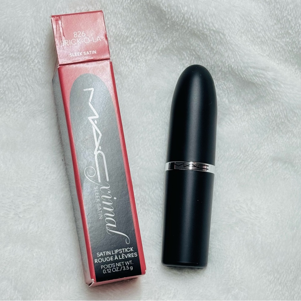 MAC Cosmetics M·A·CXIMAL SLEEK SATIN LIPSTICK - BRICK-O-LA - NIB